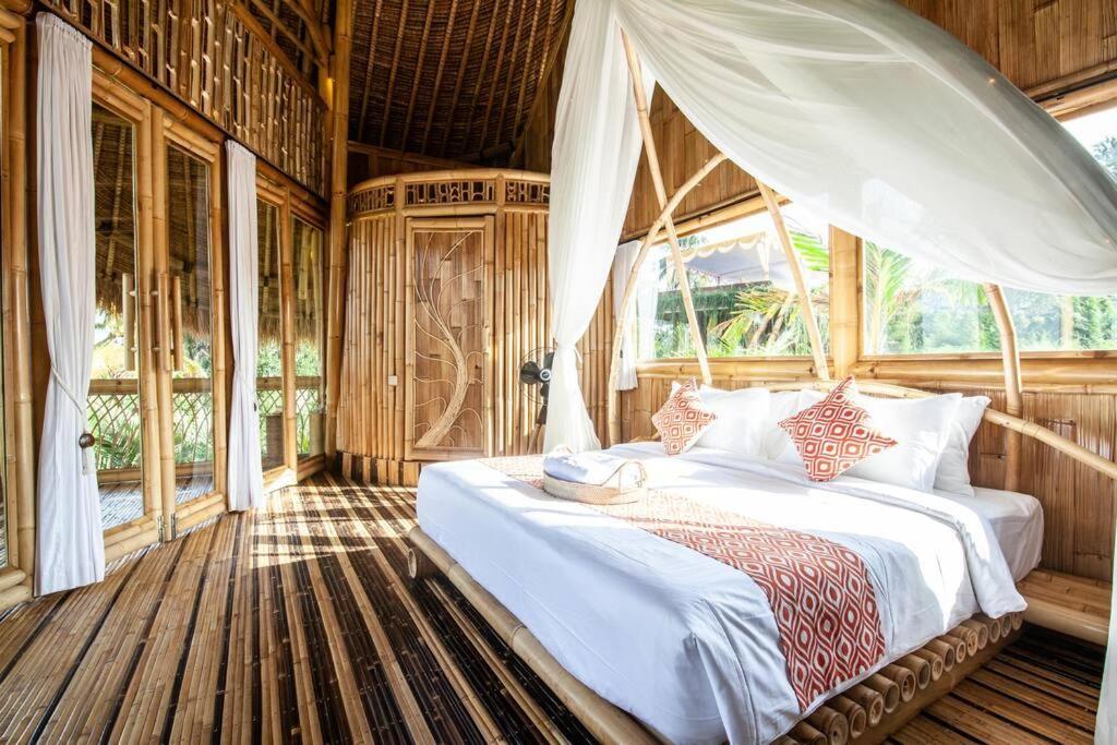 Magic Hills Bali - Magical Eco-Luxury Lodge Selat Экстерьер фото